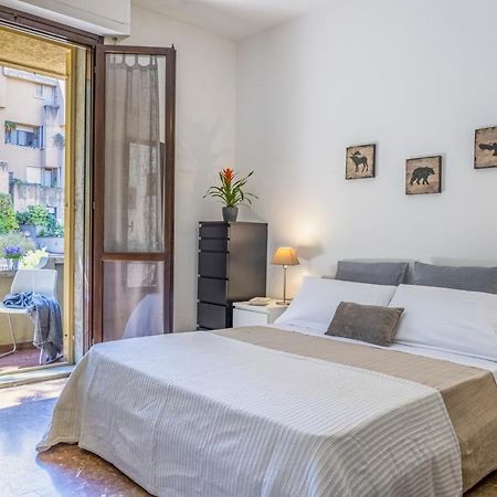 Cozy Roman Apartment With Parking ฟลอเรนซ์ ภายนอก รูปภาพ