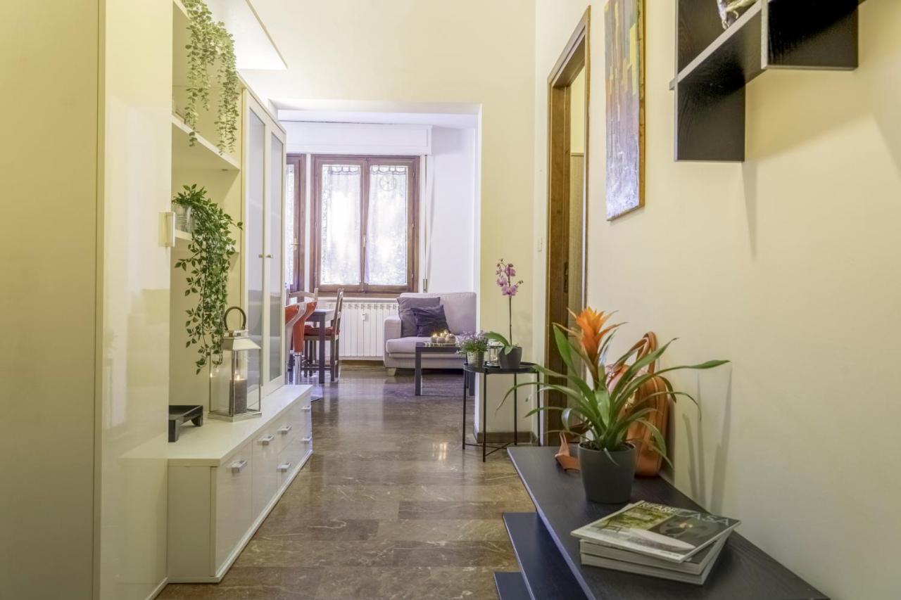 Cozy Roman Apartment With Parking ฟลอเรนซ์ ภายนอก รูปภาพ