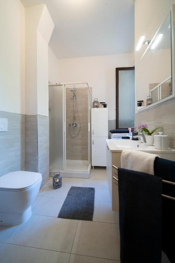 Cozy Roman Apartment With Parking ฟลอเรนซ์ ภายนอก รูปภาพ